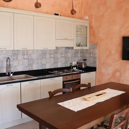 Country Sant' Elene - Olivo Apartment *