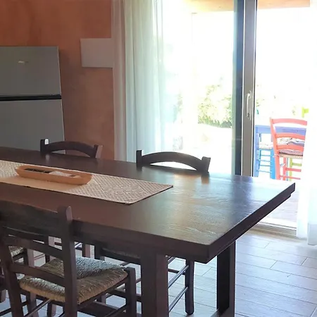 Country Sant' Elene - Olivo Apartment *